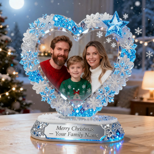 💎 Custom Heart-Shaped Christmas Acrylic Plaque – Add Your Family Picture & Name