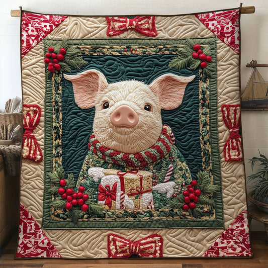Holly Joy Pig Quilt